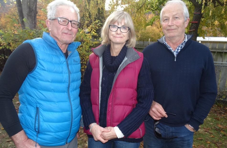 Greg Lind of Te Anau, Mary-Anne Cameron of Queens town and Jeff Toner of Arrowtown.