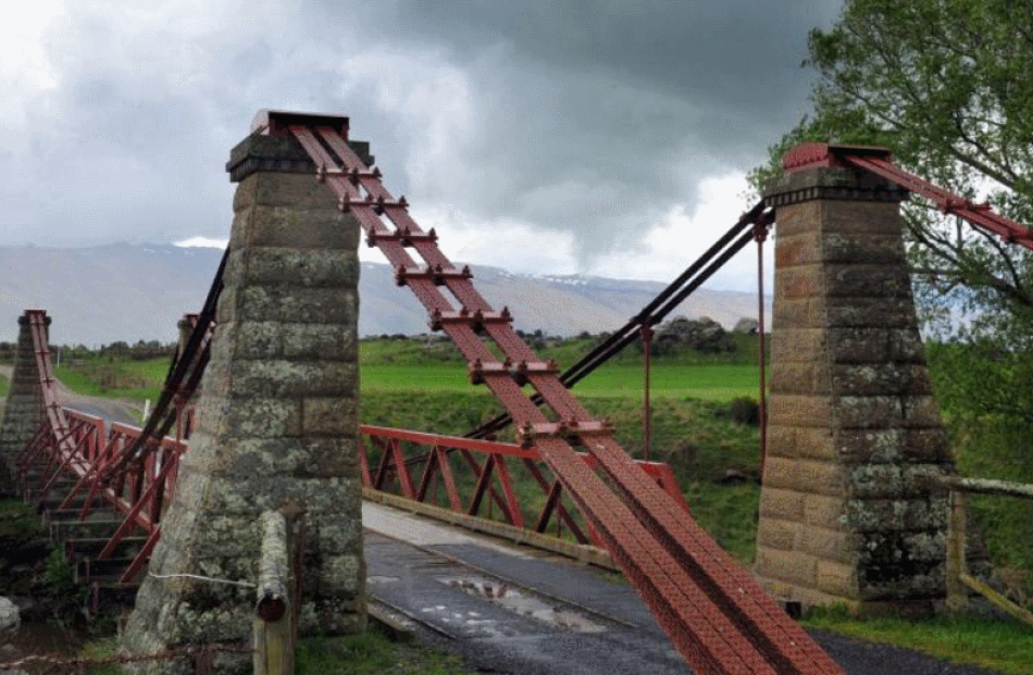The Sutton suspension bridge before the flood. Photo: ODT/Linda Marshall.