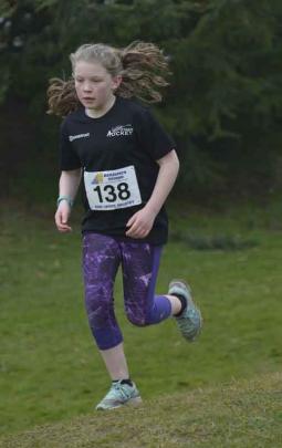 Kate Merriman  in race 4