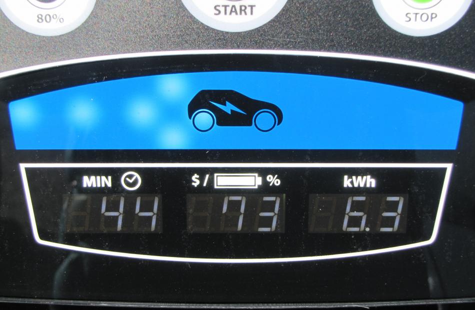 Progress during charging is shown at Chargenet’s Alexandra site.