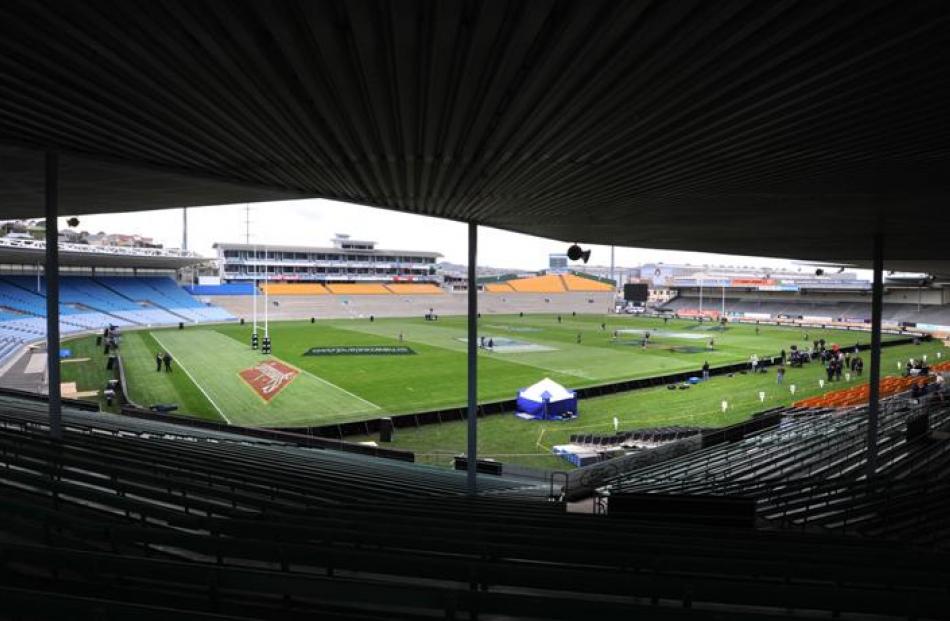 The All Blacks have a final run on Carisbrook on Friday morning before their clash with the...