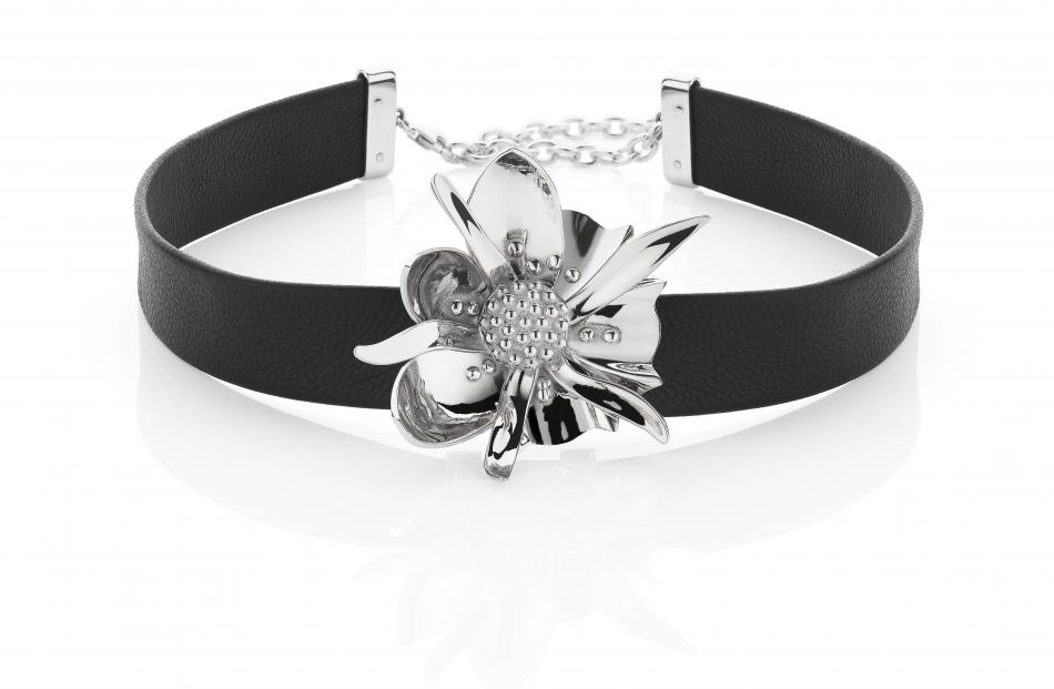 Meadowlark Wild Flower choker $759