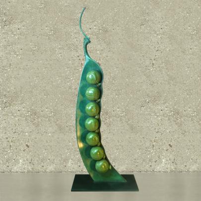 Les Petits Pois (Peas) — Moyen (2011),  830x300x150mm
...
