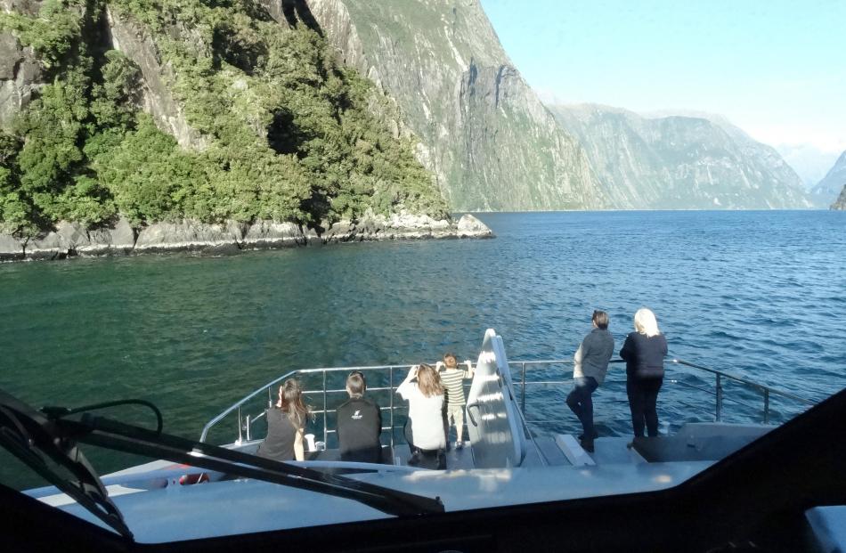 Fiordland Jewel heads back into Milford Sound.