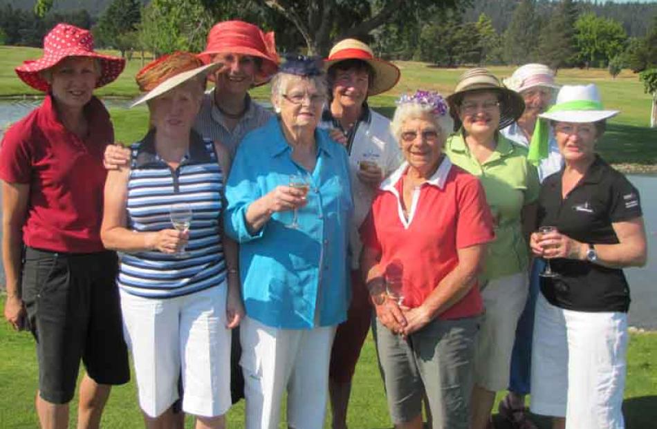 At Alexandra Golf Club: Jillian Jopp, Jennifer Brass, Fiona-Lyn Spark, Ethel Bristow, Marlene...