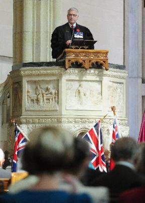 Former army chaplain Dr Tony Martin addressing the congregation.