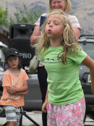 Emma Collins (6), of Dunedin, emulates her prize-winning father, Aaron. 