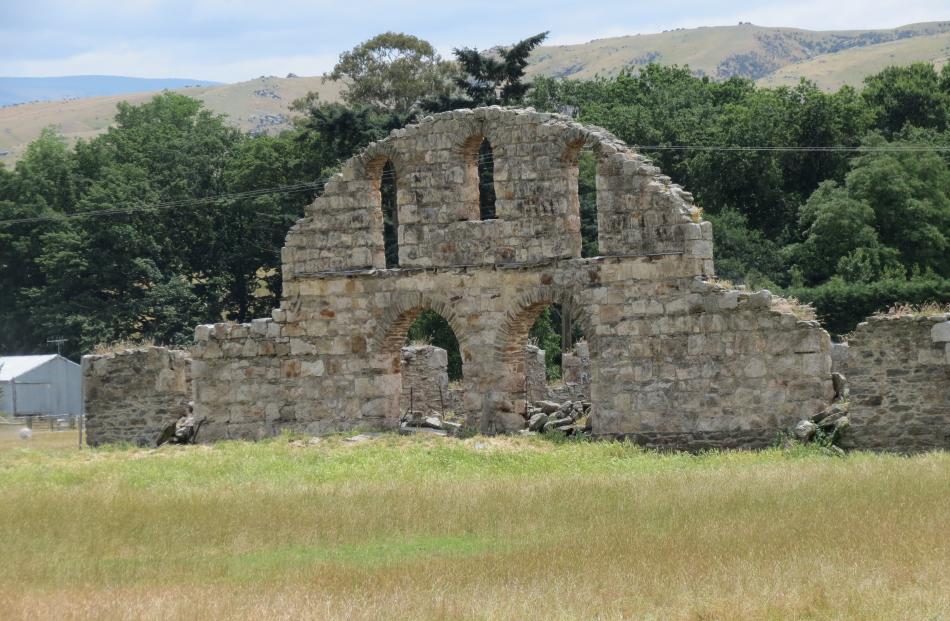 The remains of the old Teviot Woolshed stand in a paddock about 8km from Millers Flat. The woolshed, built in 1865 and destroyed by fire in 1924, was the biggest woolshed in the southern hemisphere. Photo: Yvonne O'Hara