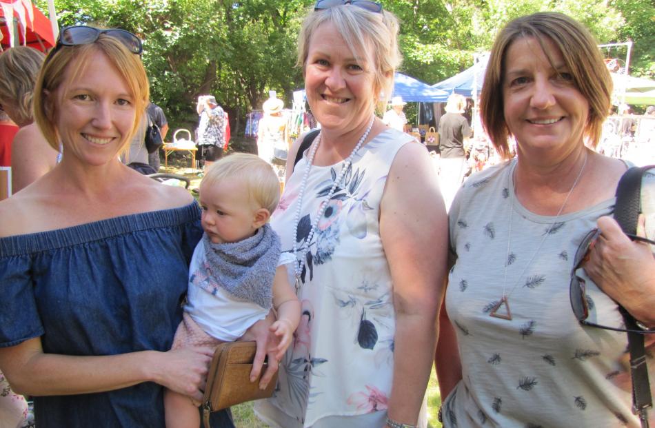 Natalie and Annabel (9 months) Thurlow, of Becks, Dianna Whyte, of Kyeburn, Sharon Thompson, of Ranfurly.