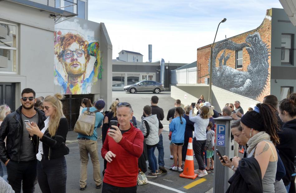 The Bath St Ed Sheeran mural becomes a pilgrimage site at the weekend. Photo: Gerard O'Brien