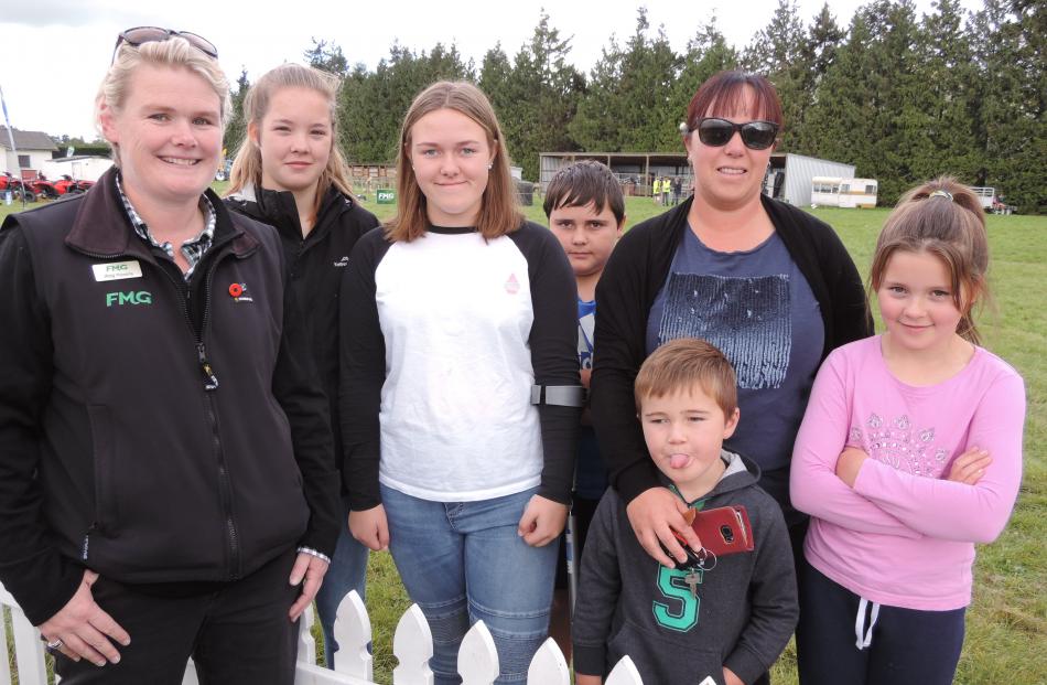 Ang Parsons, from Oamaru, Jess Coetser (13), Mikayla Bryant (14), William Bryant (10), Mitchell Bryant (5), Sarah Bryant, and Shannon Coetser (10), all of Waimate.