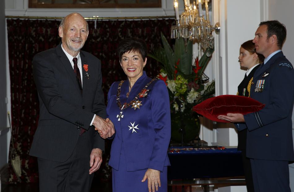 Neville Peat, of Dunedin, MNZM, for services to conservation.
