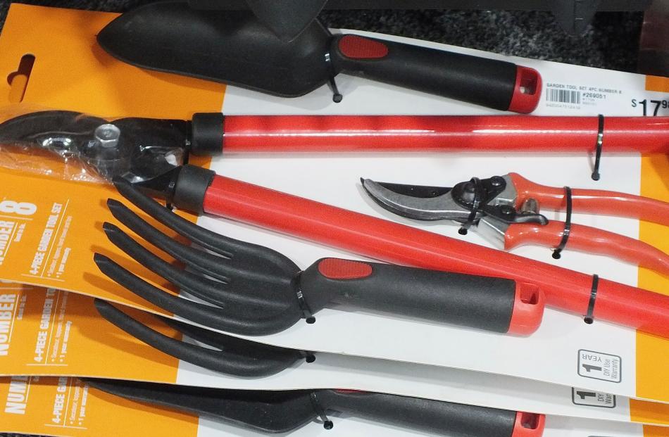 At $17.98, this inexpensive set could be added to the basic fork and spade. 