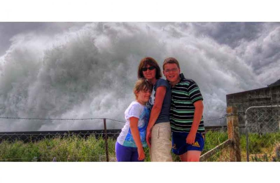 Thrills . . . Ella Gomez (6) Sharon Tayles (46) and Max Gomez (10) at the Benmore Dam spillway on...