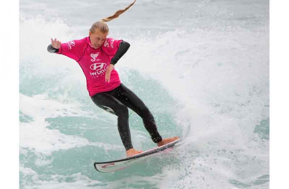 Ella Williams competes in the women's open final