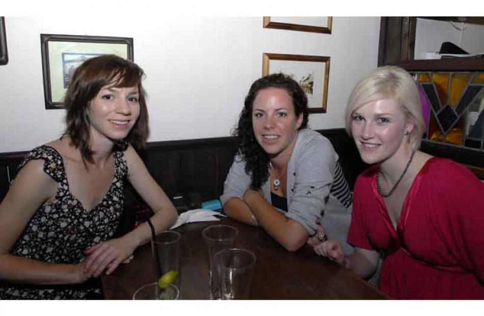 Erin Higgins, of Dunedin, Pru Renshaw, of Mosgiel and Rosie Gordon, of Dunedin.