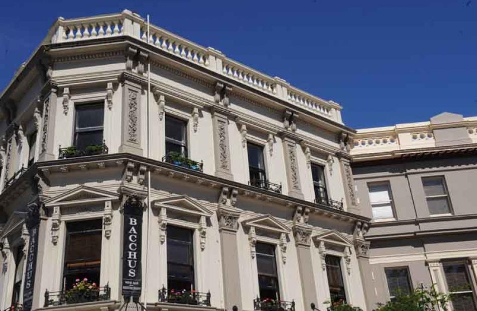 Former offices, now bars, lower Octagon.