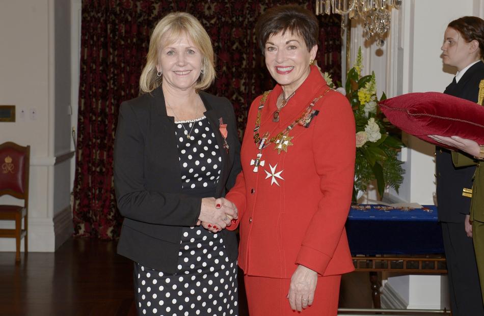 (from left) Alison Timms pictured with Governor-General Dame Patsy Reddy, of Cromwell, MNZM, for services to local government and the environment. Photos: Government House