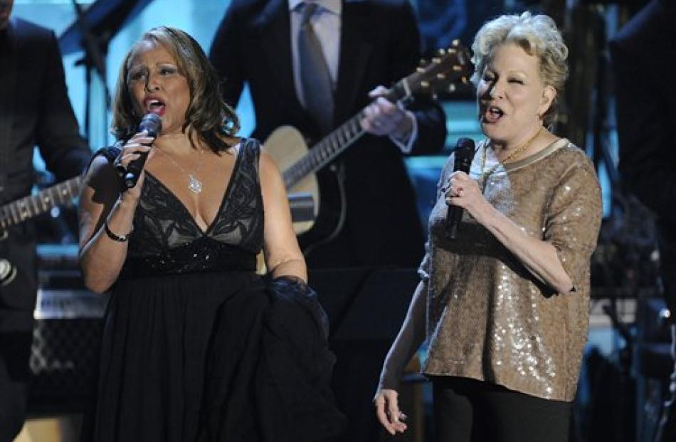 Inductee Darlene Love, left, performs with Bette Midler. (AP Photo/Evan Agostini)
