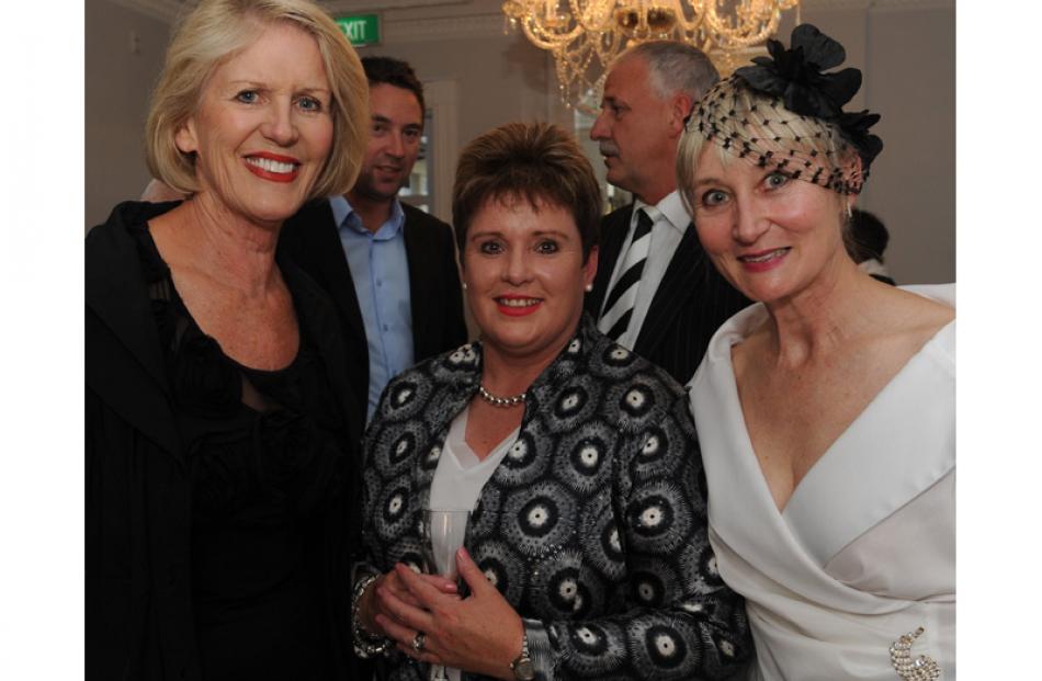 From left is, Judy Smith, Sue Hutchison and Lyndall Frost, all of Dunedin.