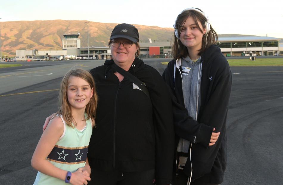 Jorja Parker (9), her mother Melanie Bool and sister Anneliese Parker (14), all of Mosgiel.