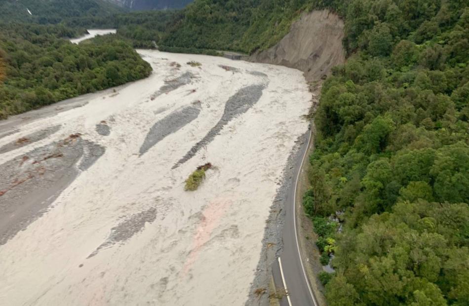 The washed away chunk of highway. Photo: Wayne Costello, DOC