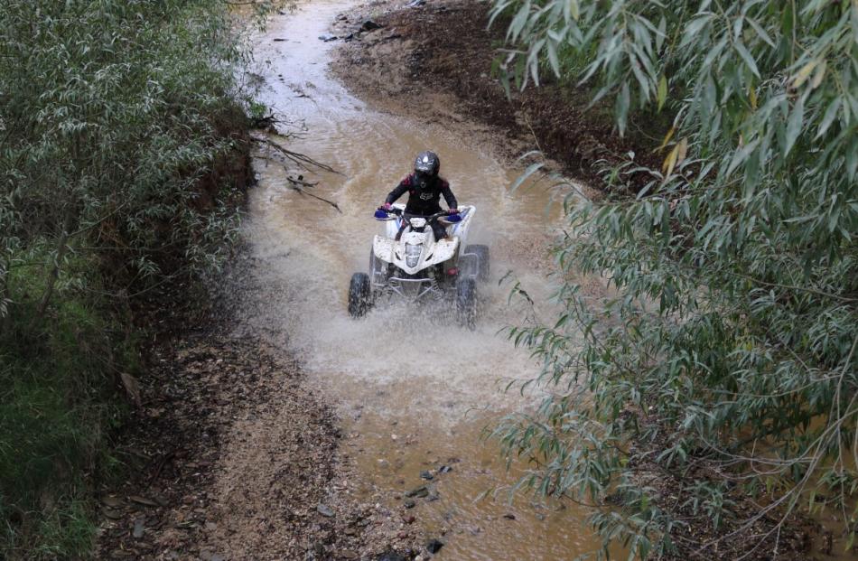 4-wheeler on the Intermediate Track.