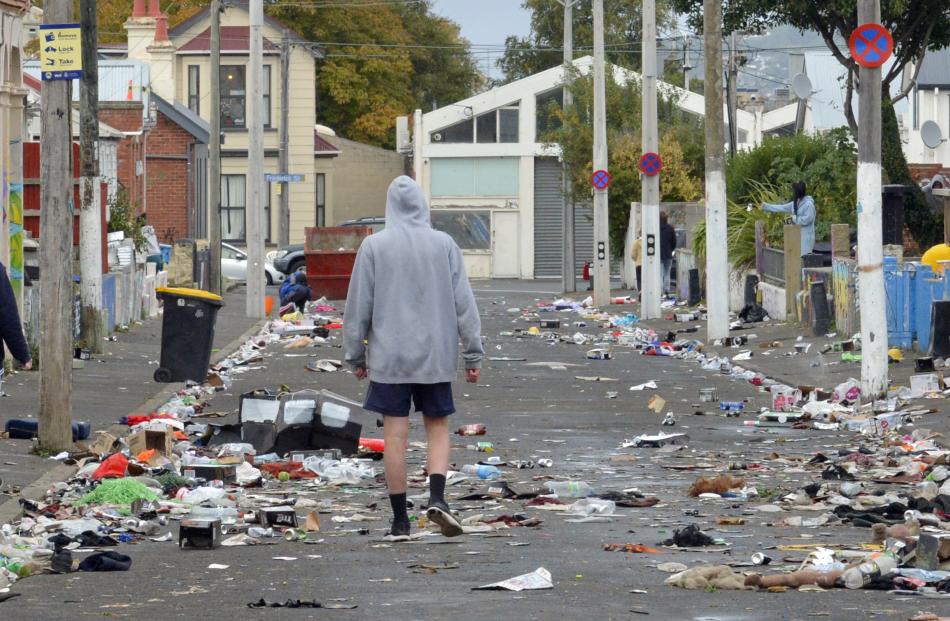 Hyde St revellers make a full day of it Otago Daily Times Online News