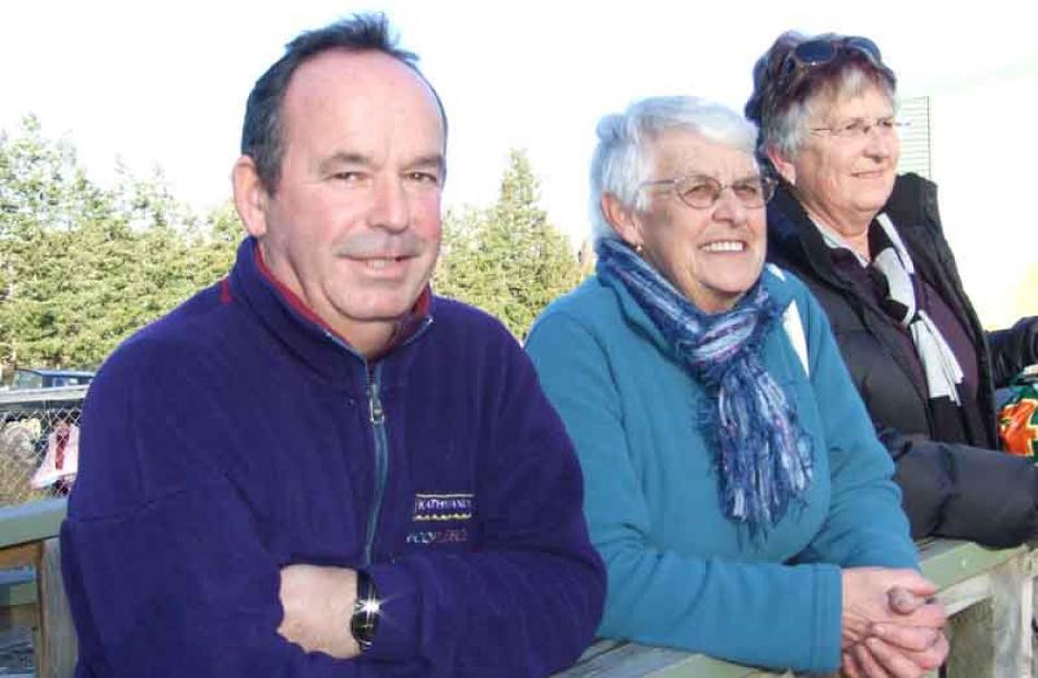 Ewan Kirk, Francie Morrow and Joan Dobson, all of Ranfurly. Naseby Ice Festival.