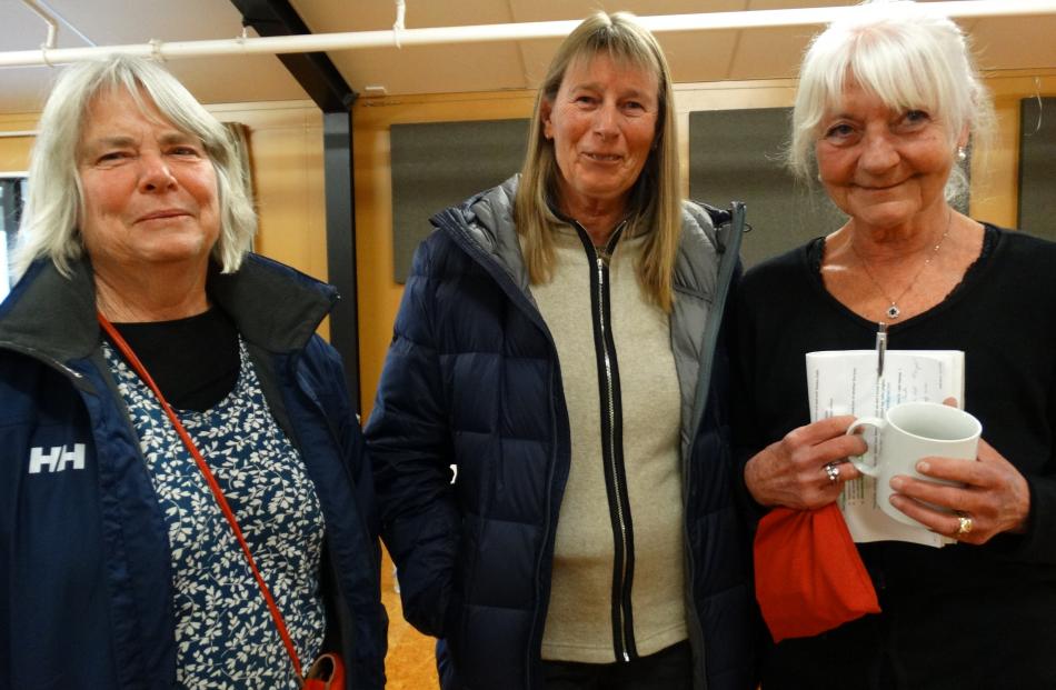 Jane Cotter, Jane Forsyth and Laura Solbak, all of Lake Hawea.