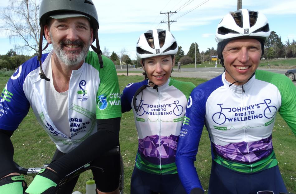 Dougal McKinnon, and Haley and Johnny van Leeuwen, all of Dunedin.