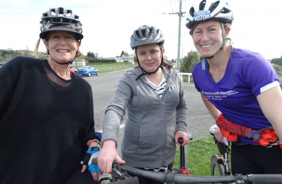 Linda Perry, of Barr Hill, Kate Williams, of Ashburton, and Alice Perry, of Weston.