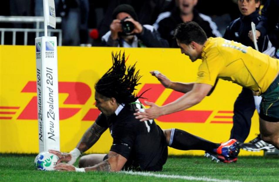 Ma'a Nonu scores the only try of the match. REUTERS/Anthony Phelps