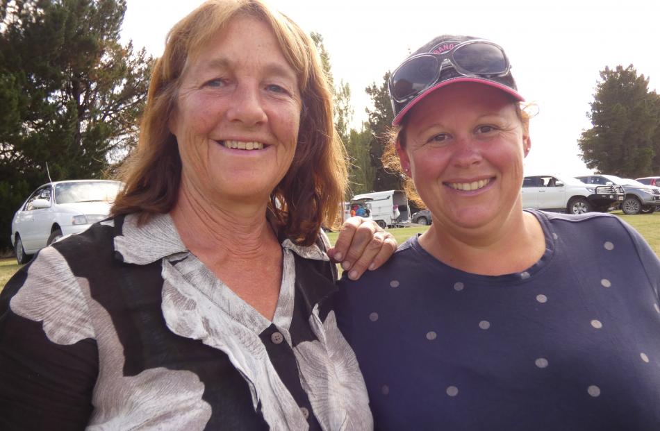 Carol Armstrong, of Wanaka, and Heidi Gillespie, of Wedderburn.
