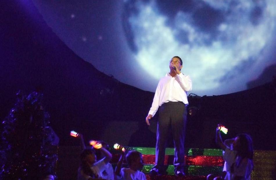 Peter Waaka carries on The Lion King theme with Elton John's Can You Feel The Love Tonight?