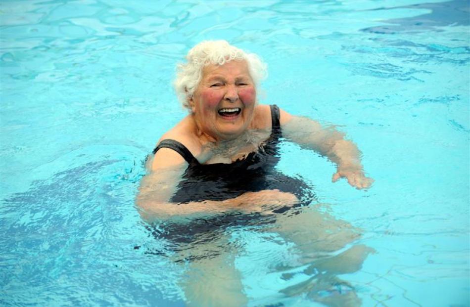 Myrtle Pearse (94) enjoys her daily swim. Photo by Stephen Jaquiery.