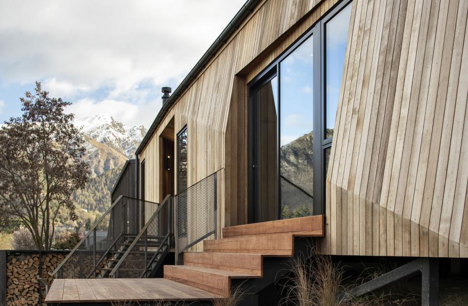 Arrowtown houses by Hofmans Architects. 