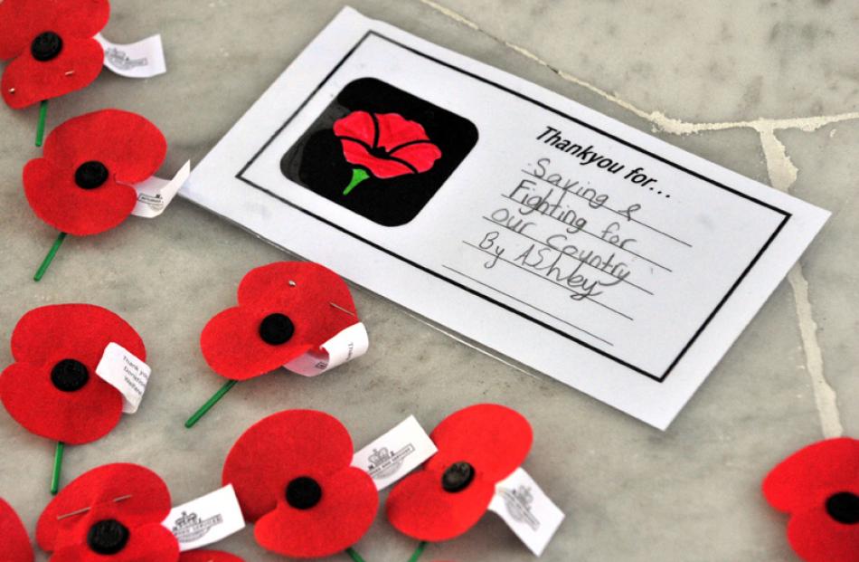 A special message on the Dunedin Cenotaph.