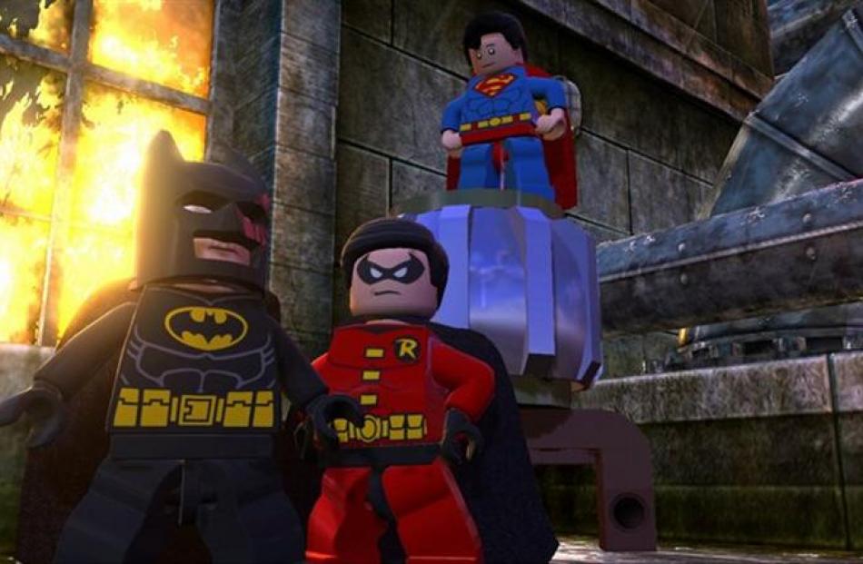 Lego batman 2 hot sale lego gotham city