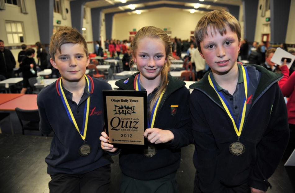 The winning Tahuna Intermediate team 6, Taina Te Ngahue, Katie Gotlieb and Ally Mole (all 12)...