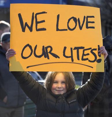 	Bella Given (7), of Owaka, makes her feelings known at the Gore protest.PHOTO: GERARD O’BRIEN