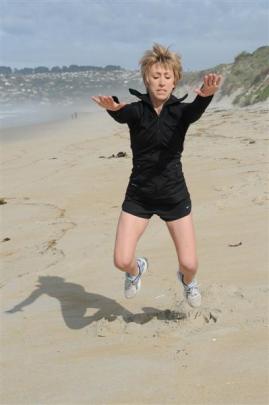 Sand long jumps