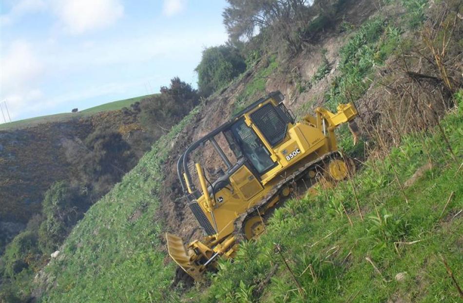 A John Deere 850 C bulldozer, recently imported from Texas. Photo by Geoff Scurr Contracting.