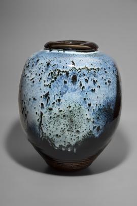 A Chun vase from 2009 shown at the 50th National Exhibition at the New Zealand Academy of Fine...