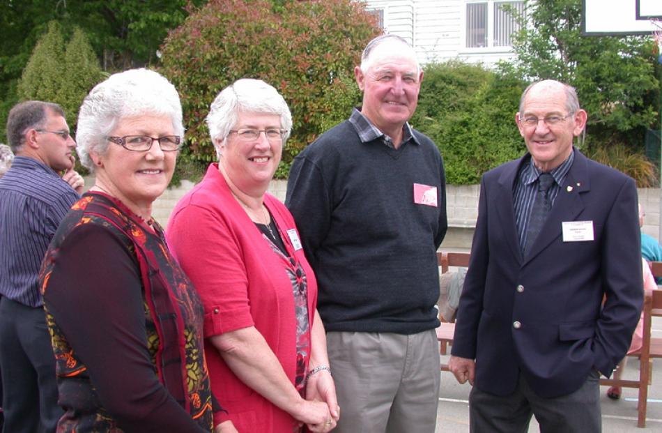 Dorothy Morton (nee Craig) of Weston, Isobel and Brian Craig of Enfield, and teacher Andrew...