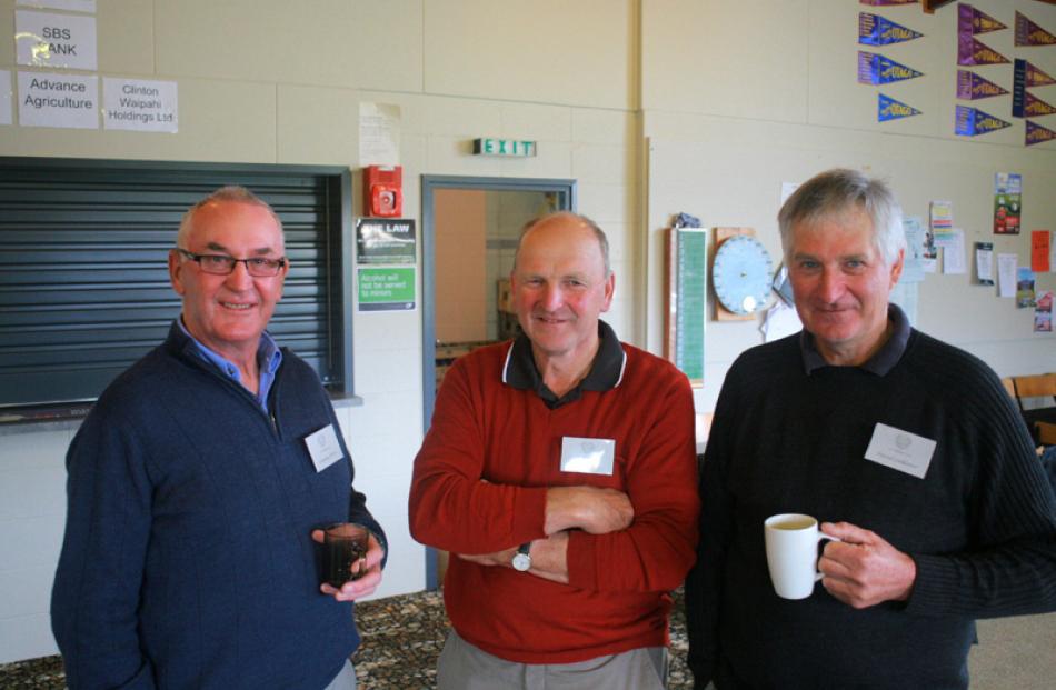 Lindsay Divers of Table Hill, Milton, Eion Young of Kaihiku, and David Linklater of Waipahi.