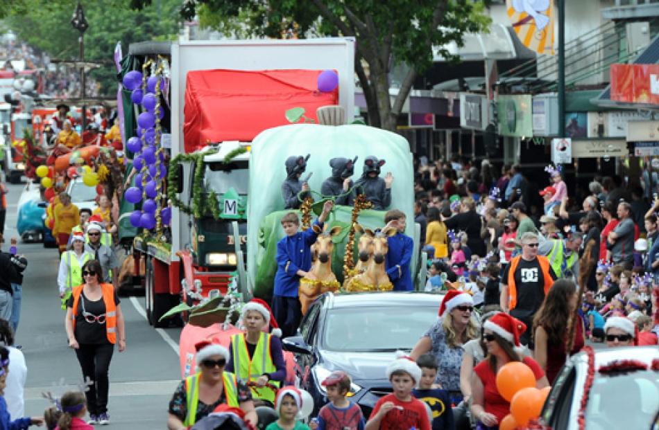 The Dunedin parade floats travel down George St on Sunday.