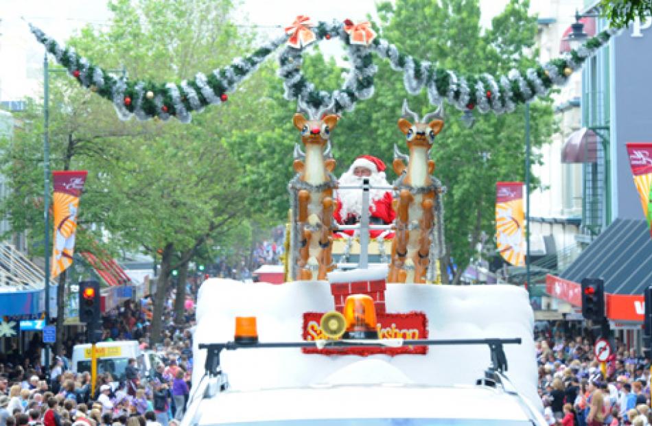 The Dunedin parade floats travel down George St on Sunday.