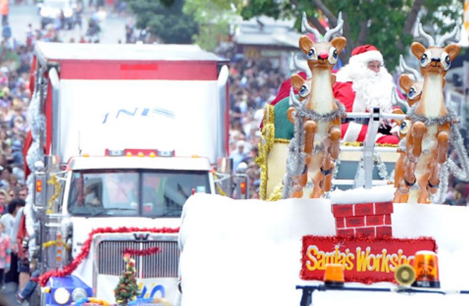 The Dunedin parade floats travel down George St on Sunday.