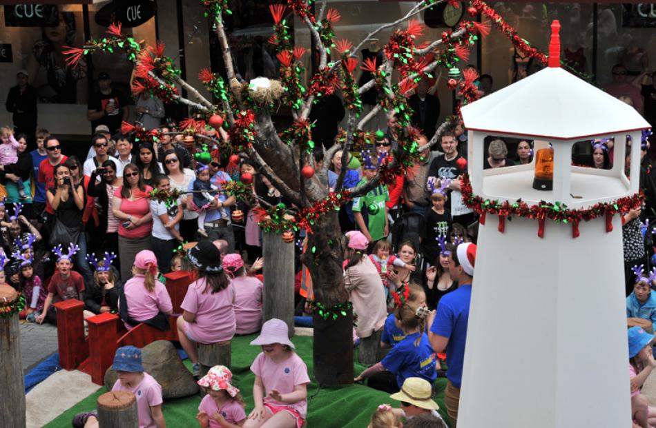 The people's choice winning float in the Dunedin parade.